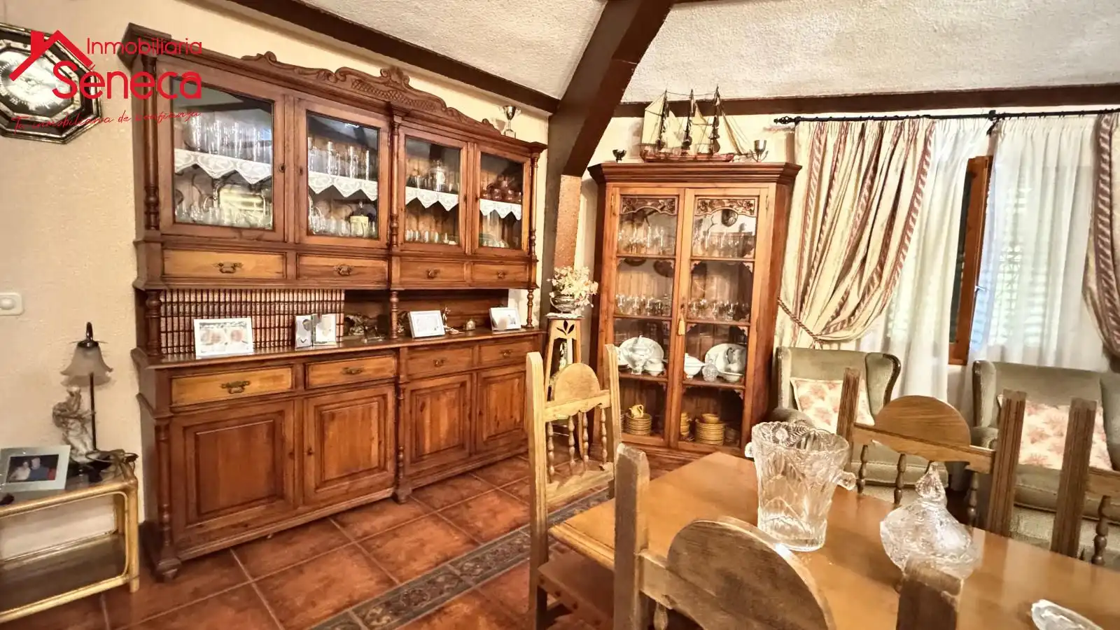 Dining room of Houses for sale in Córdoba  with Air Conditioner, Heating and Storage room