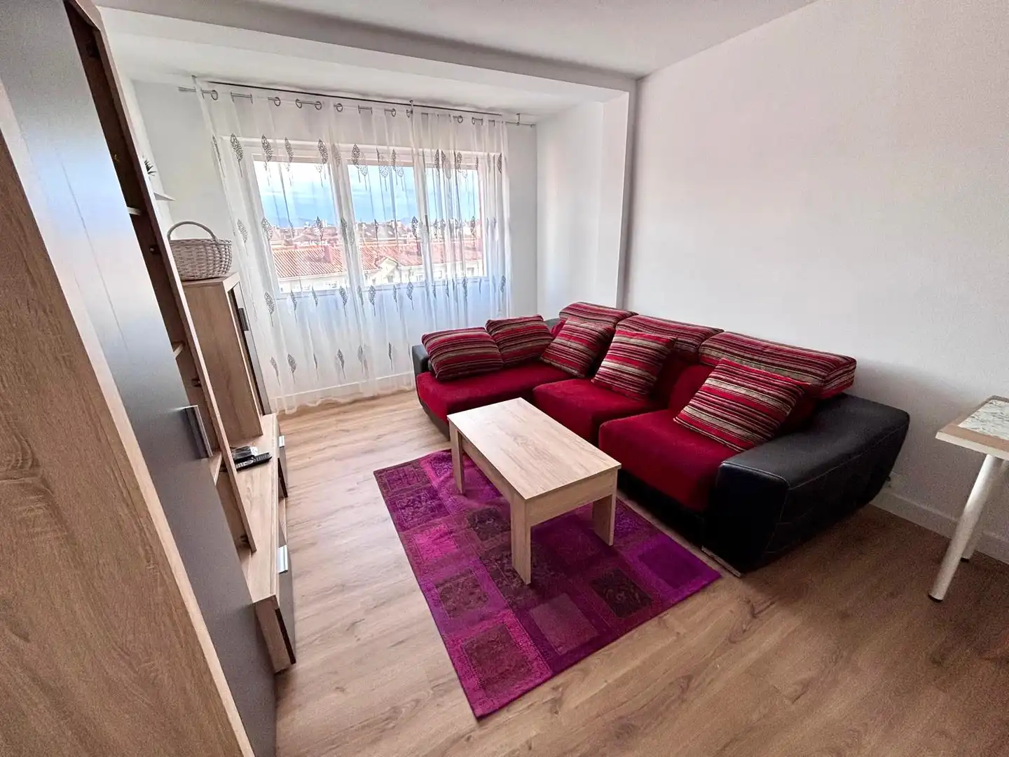 Sala de estar de Piso en venta en Gijón  con Calefacción, Parquet y Trastero