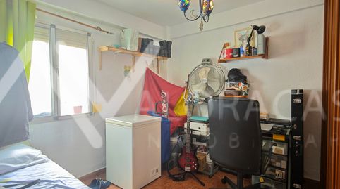Foto 4 de Piso en venta en Calle Casarabonela, Santa Cristina - San Rafael, Málaga Capital