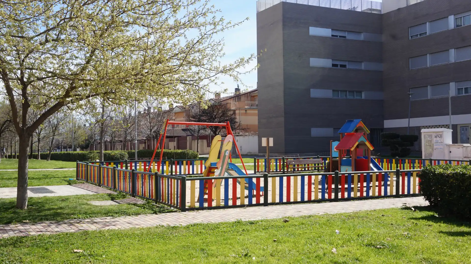 Vista exterior de Planta baja en venta en Torrejón de Ardoz con Aire acondicionado y Amueblado