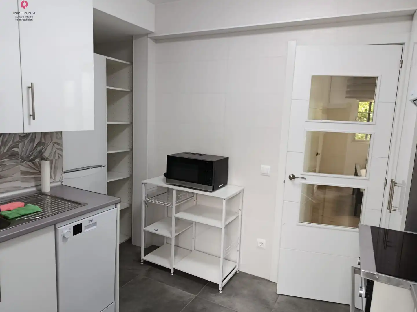Flat for rent in Calle HIGINIO RODRIGUEZ, Palomeras Bajas