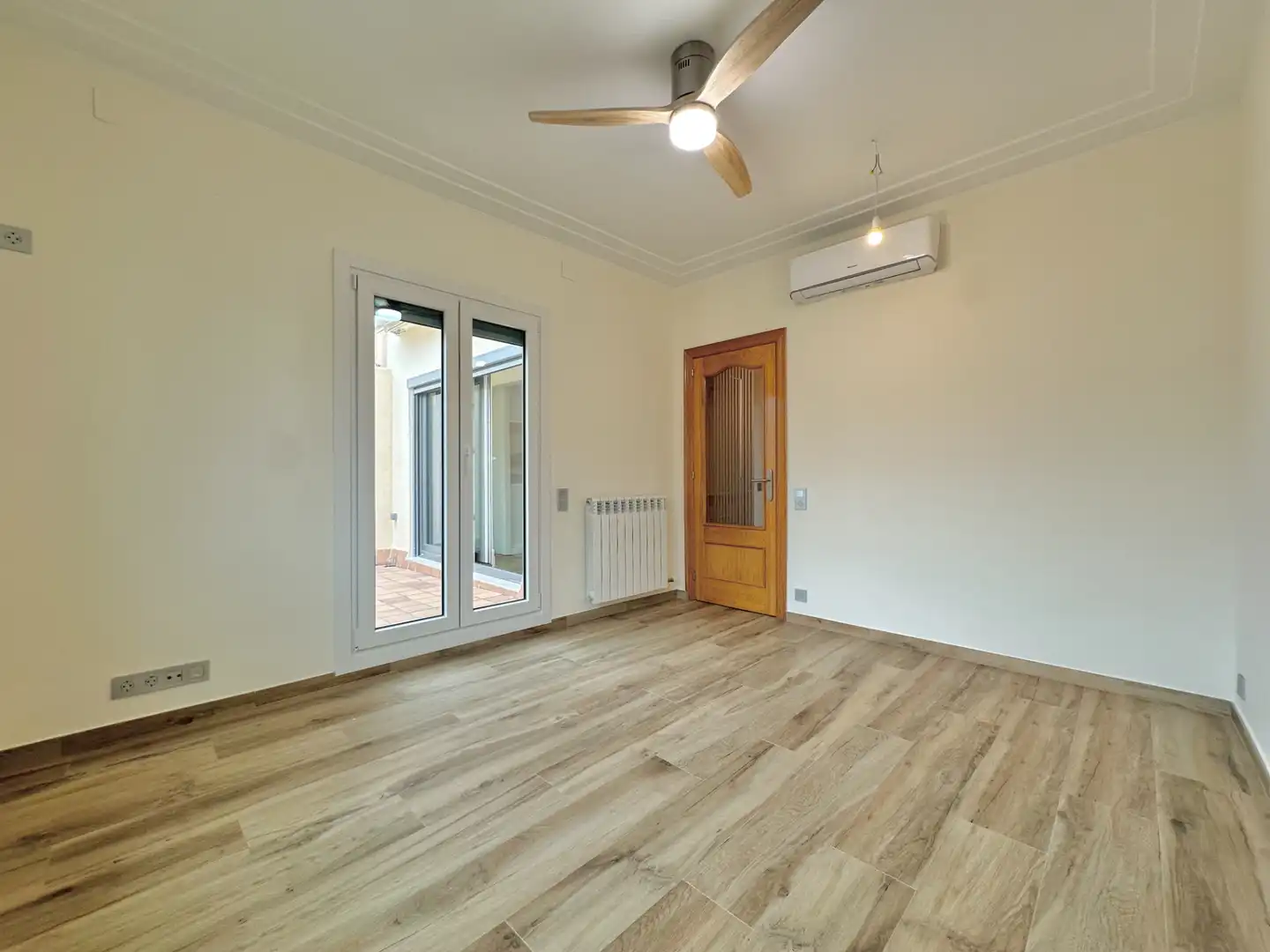 Ático en venta en Barcelona con Aire acondicionado, Calefacción y Terraza