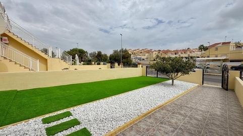 Foto 2 de Casa o xalet en venda a Villamartín - Las Filipinas, Alicante