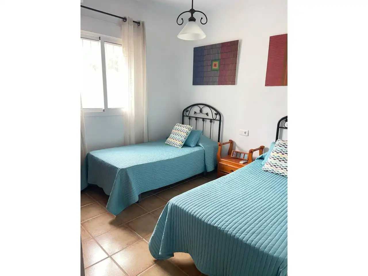 Dormitori de Casa o xalet en venda en Chiclana de la Frontera amb Aire condicionat, Jardí privat i Piscina