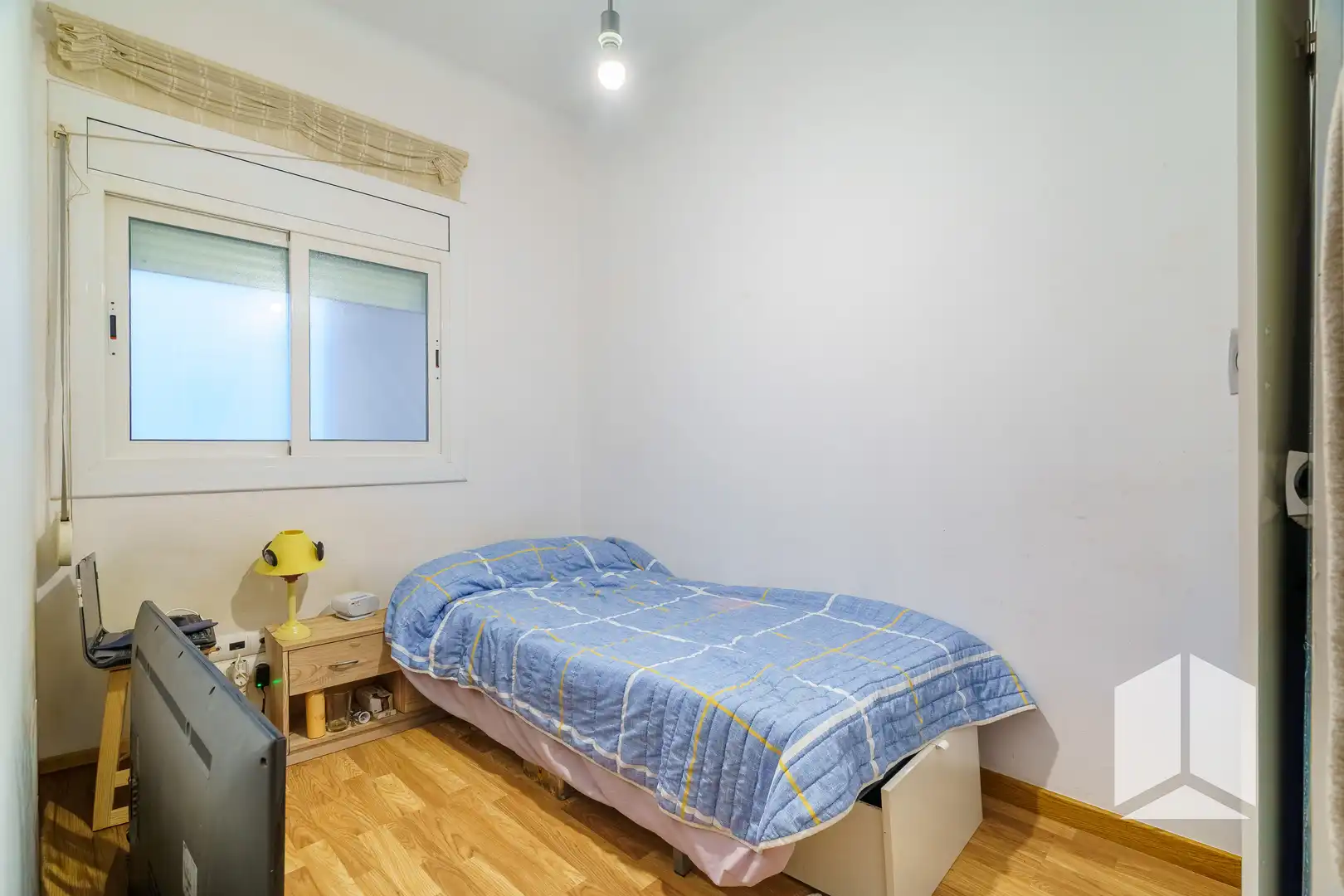 Habitación de Piso en venta en Castelldefels con Balcón