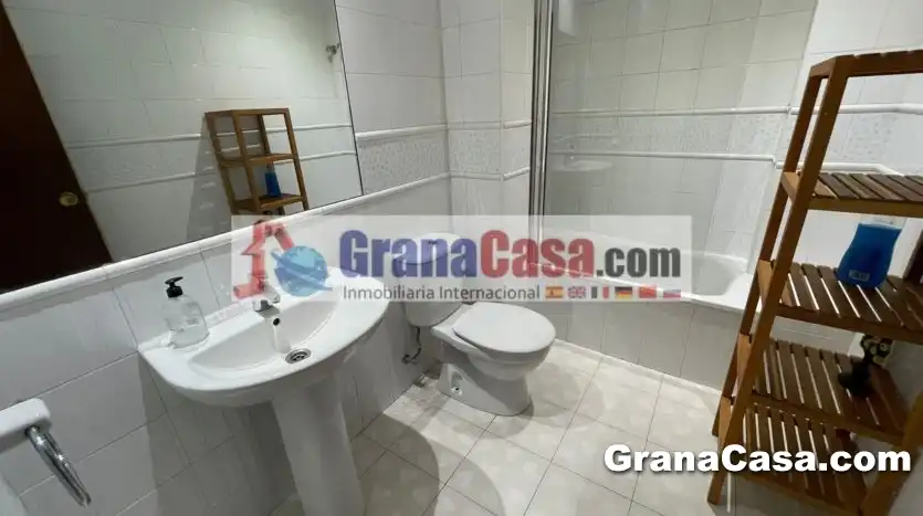 Flat with terrace to rent in Calle Gran Capitán, imagen 17