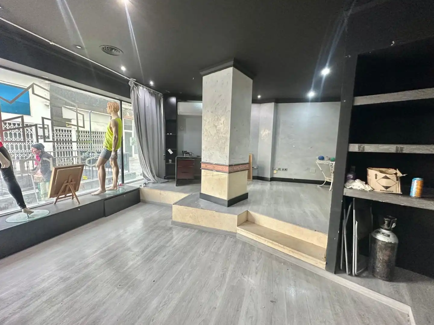 Commercial properties for rent in Torremolinos  with Air Conditioner