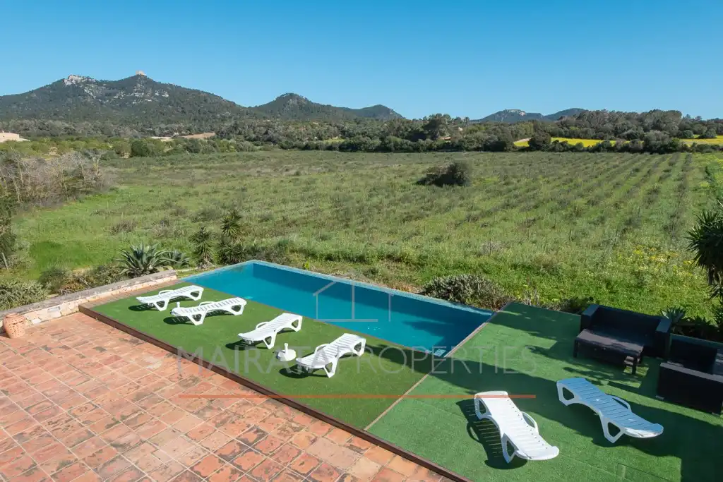 Piscina de Finca rústica en venda en Felanitx amb Aire condicionat, Jardí privat i Terrassa