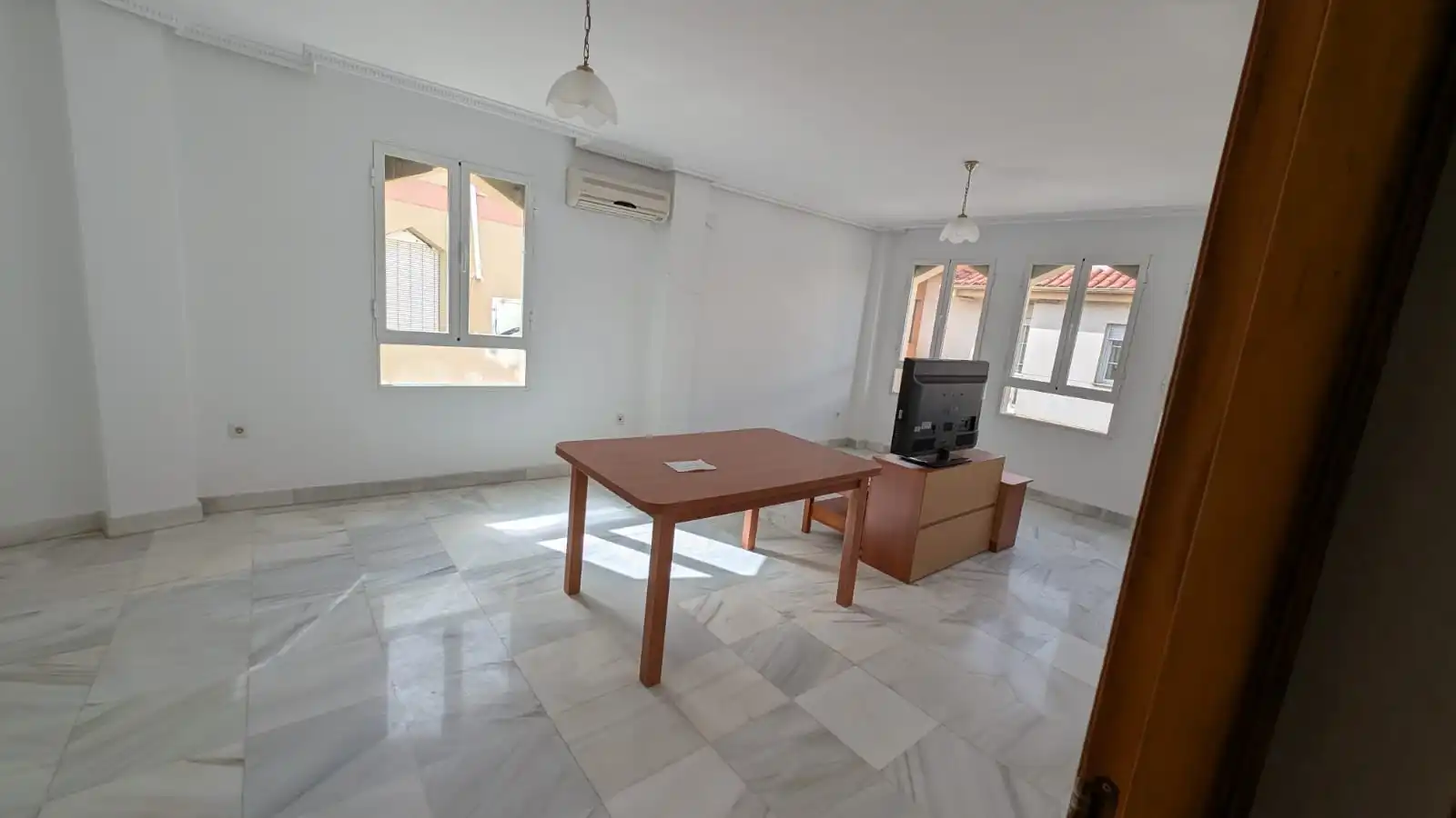Living room of Flat for sale in Alcaudete