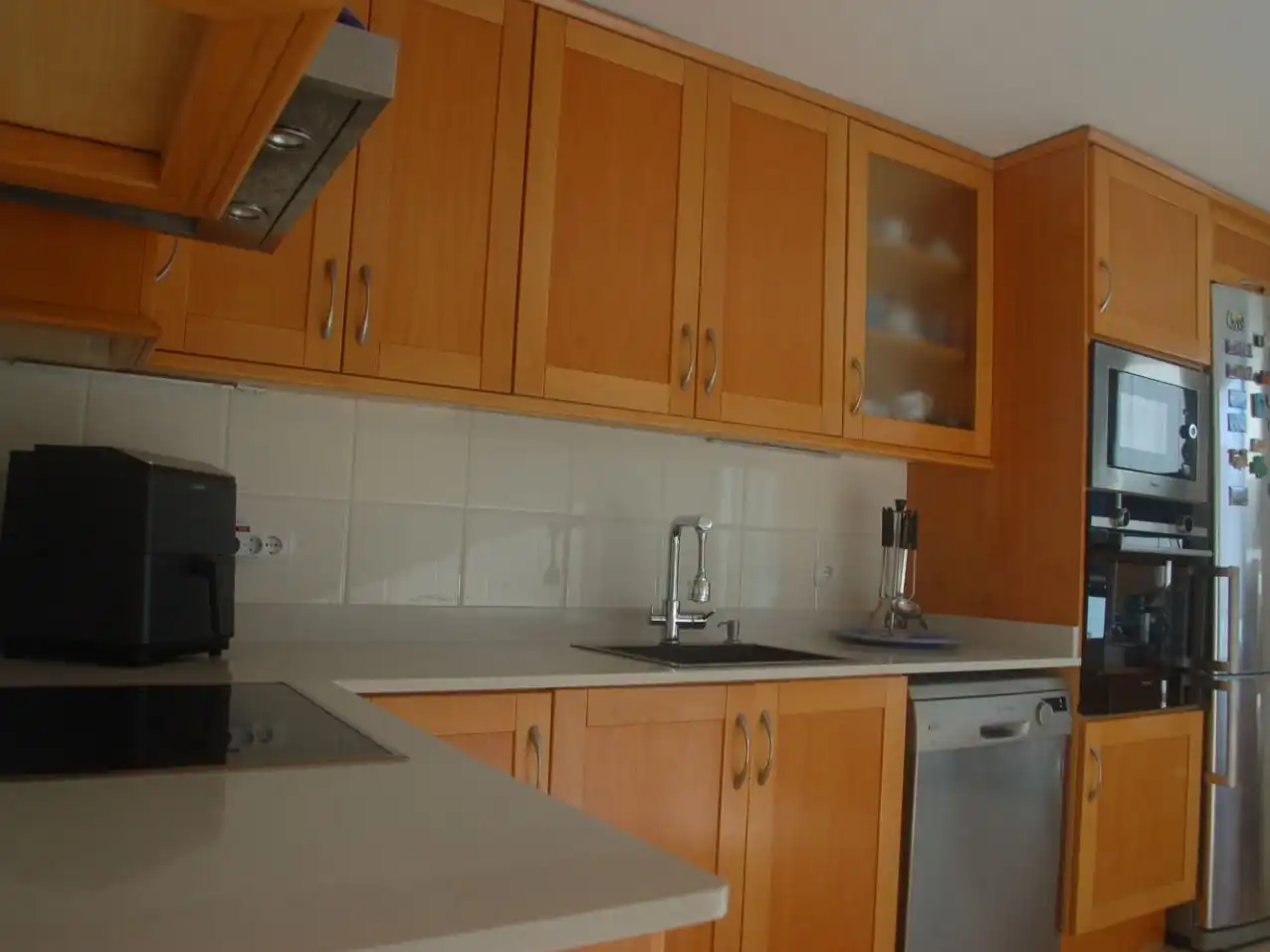 Cocina de Piso en venta en L'Hospitalet de Llobregat con Aire acondicionado, Terraza y Balcón