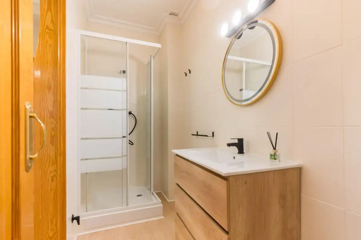 Badezimmer von Wohnung zum Verkauf in Molina de Segura mit Heizung, Terrasse und Möbliert