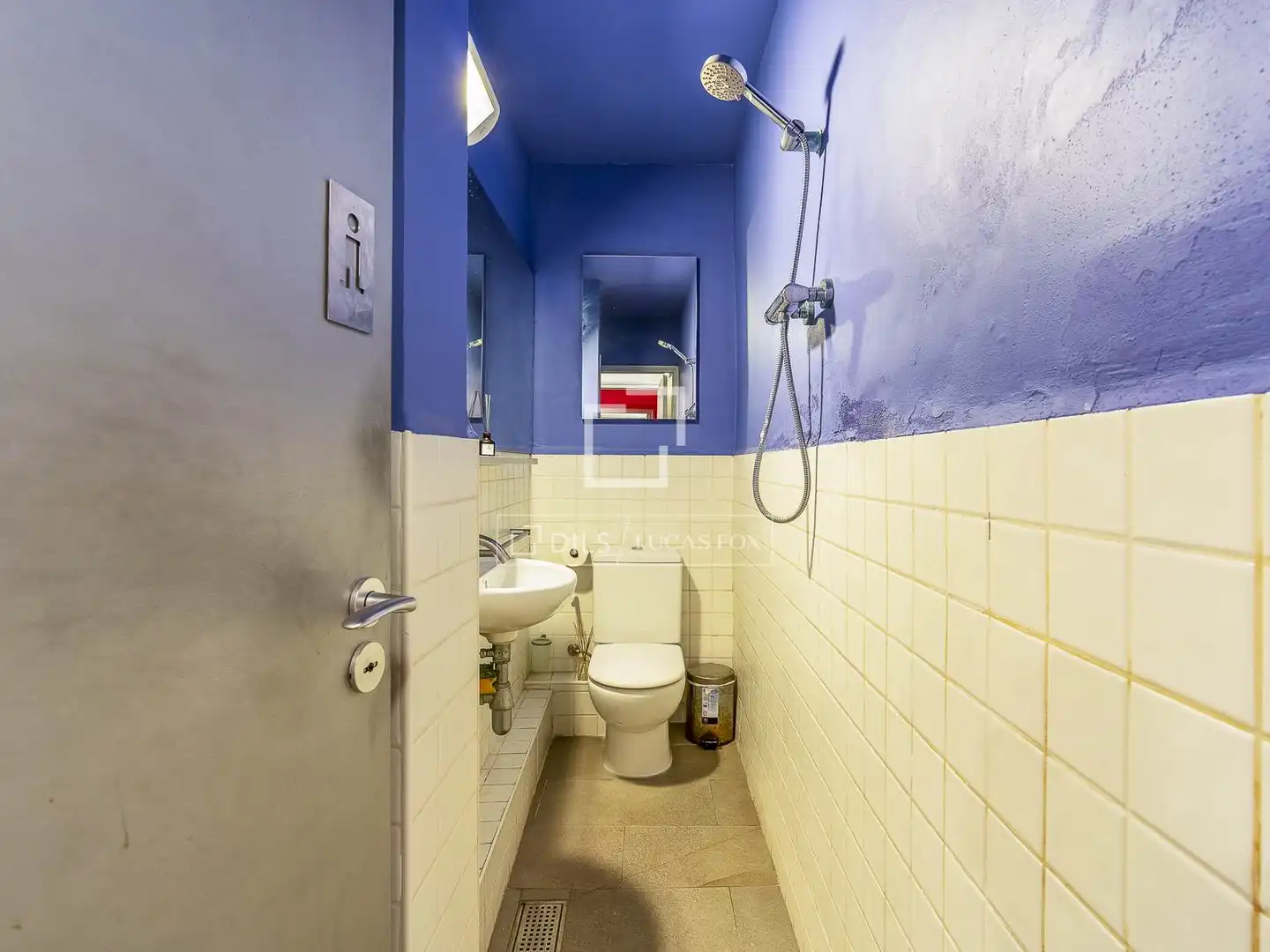 Baño de Piso en venta en Barcelona con Aire acondicionado, Calefacción y Terraza