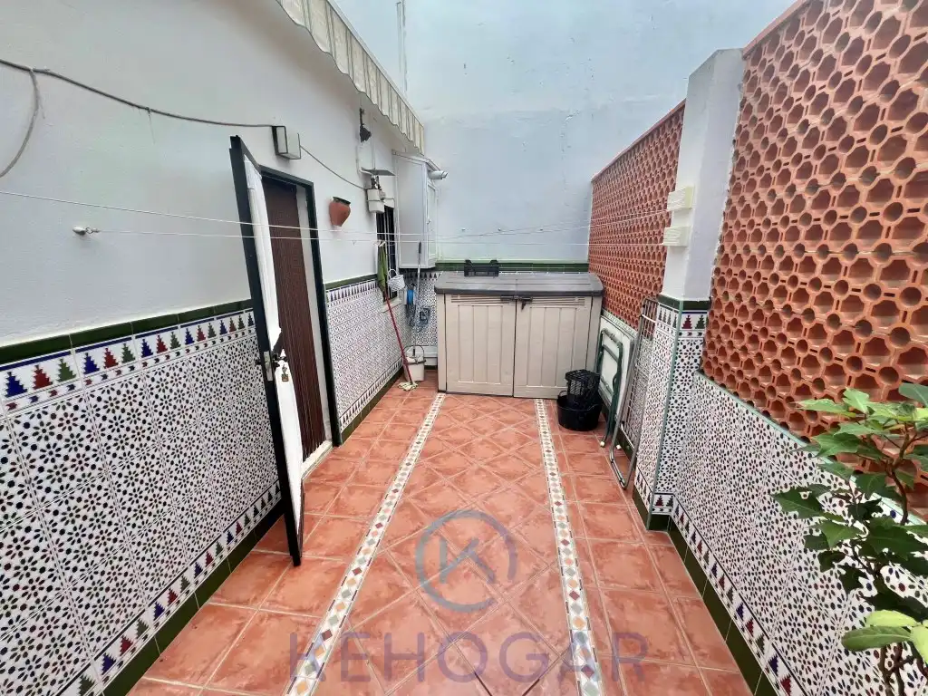 Vista exterior de Dúplex en venda en Sevilla