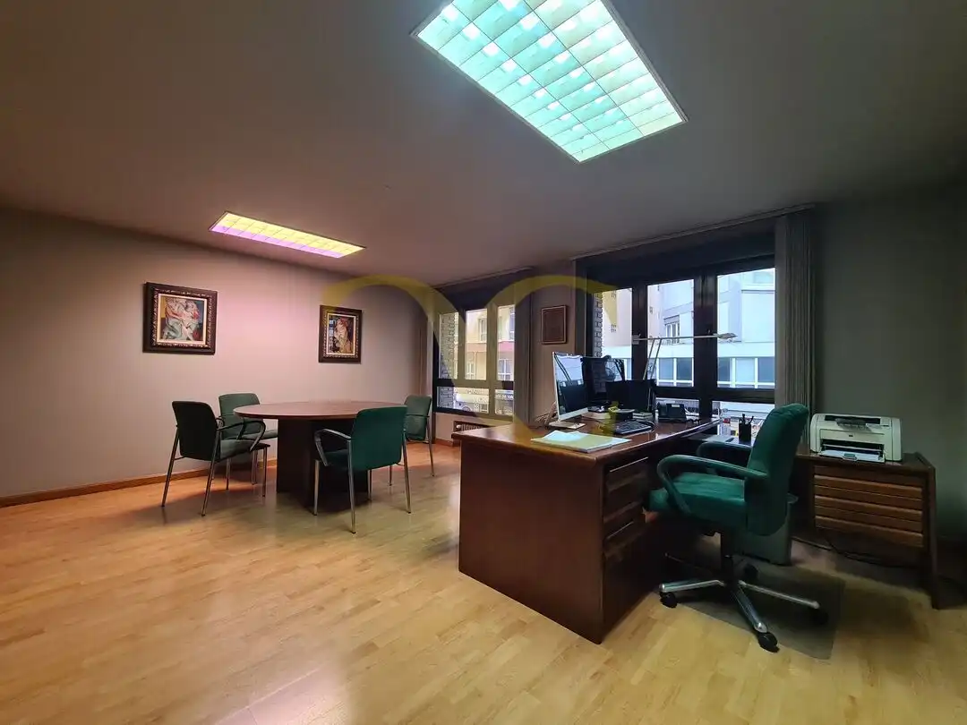Bureau avec ascenseur à vendre à Calle Fray Ceferino, imagen 4