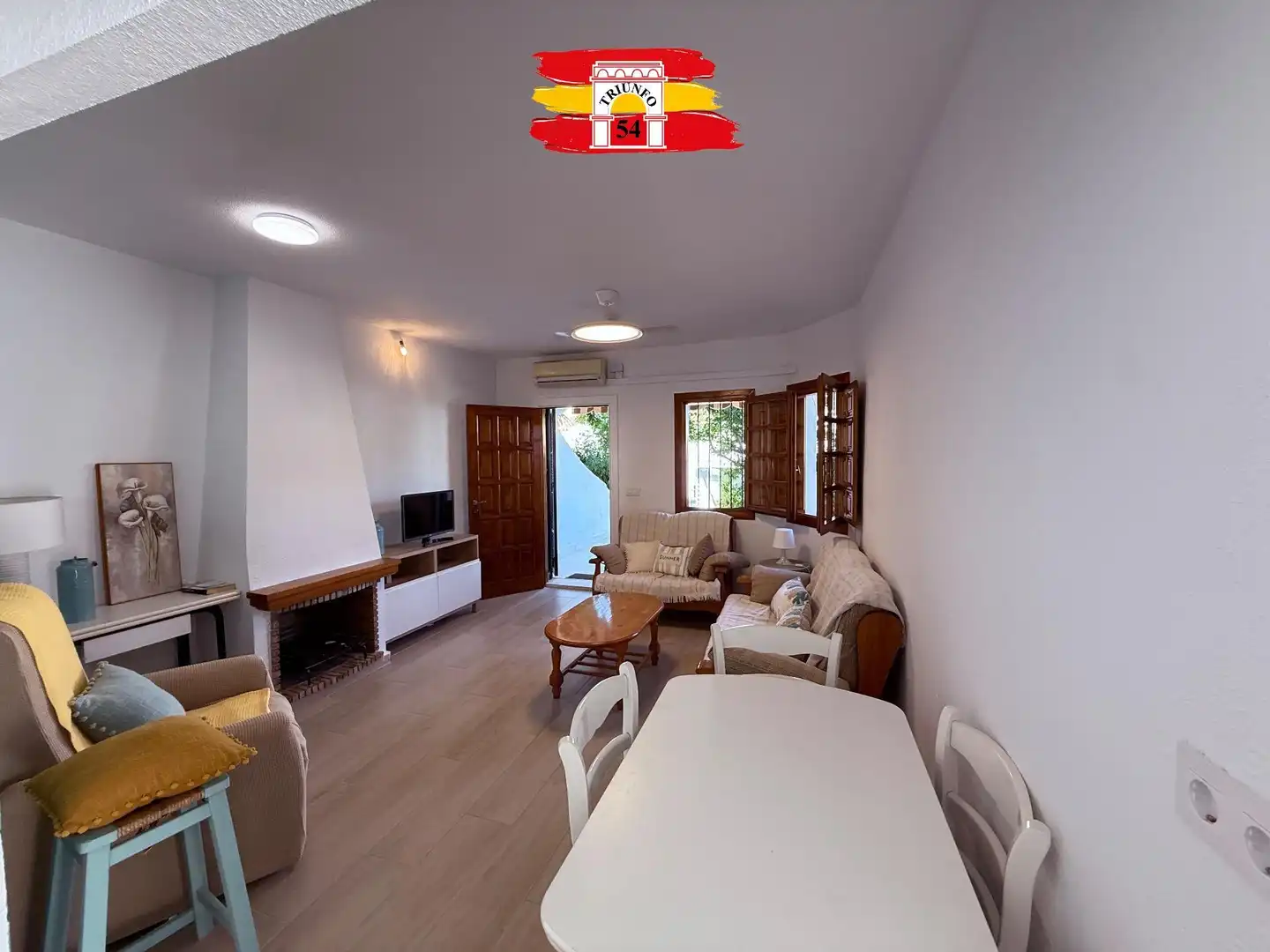 Sala de estar de Planta baja en venta en Pilar de la Horadada con Aire acondicionado, Jardín privado y Terraza