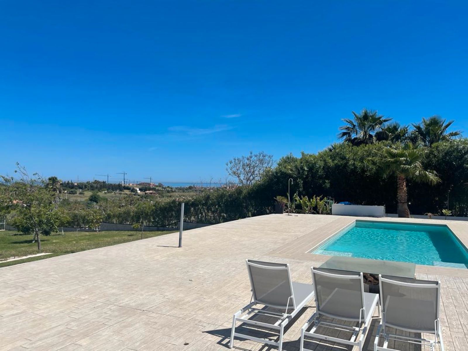 Piscina de Casa o xalet en venda en Estepona amb Aire condicionat, Jardí privat i Terrassa