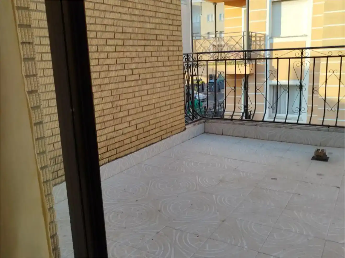 Terrassa de Casa adosada en venda en Coria amb Aire condicionat i Balcó