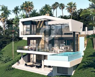 Vista exterior de Residencial en venda en Estepona
