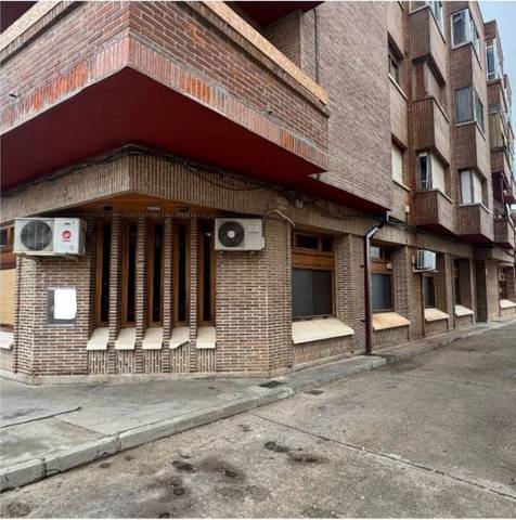 Local comercial en Alquiler en Plaza España, 13 en La Seca