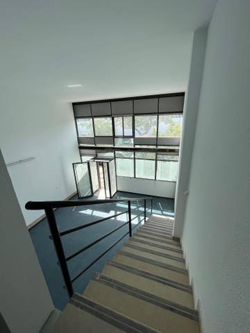 Local comercial en Alquiler en Carrer de la Ciutat en El Castellar i l'Oliverar