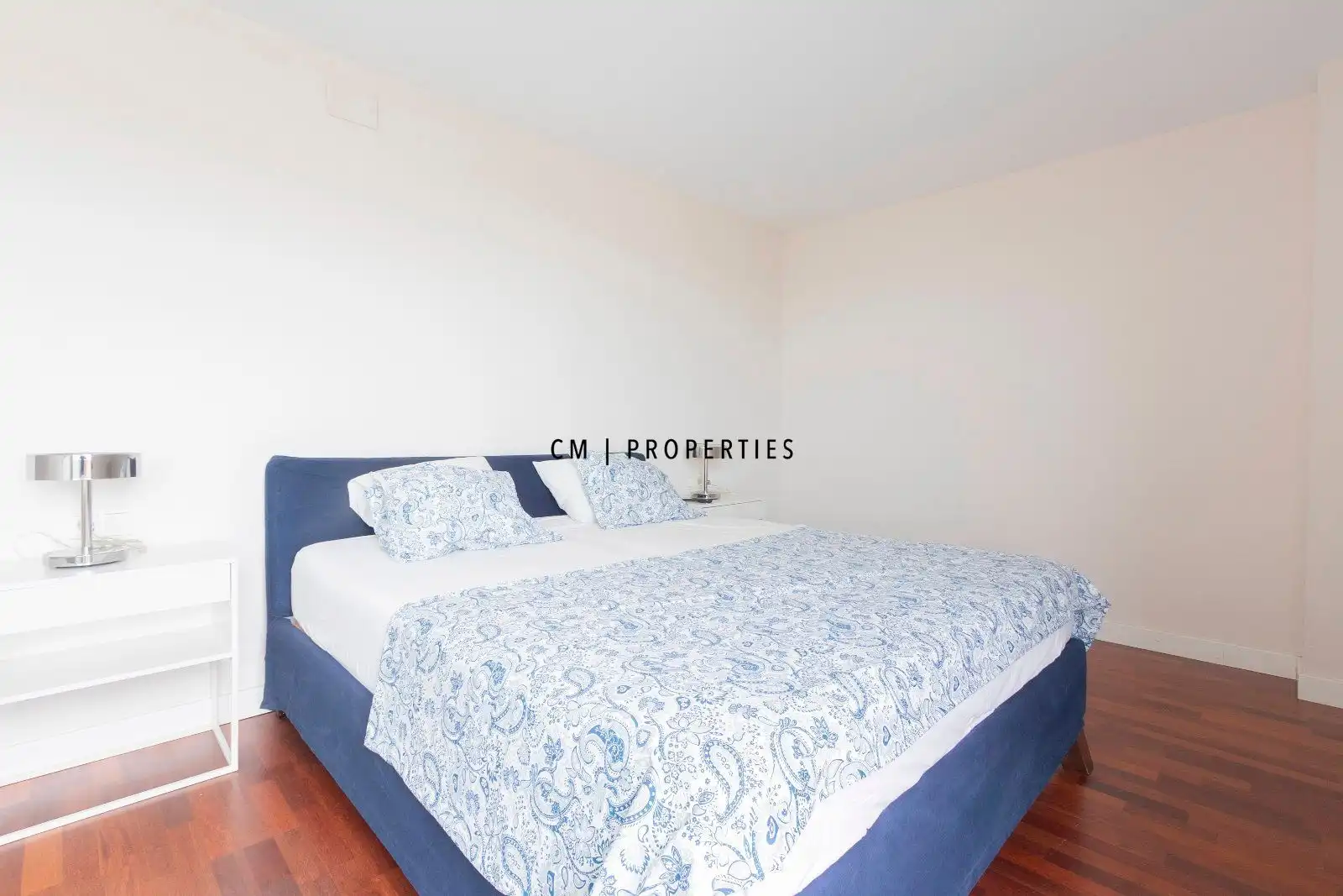 Bedroom of Duplexes for sale in Valencia  with Air Conditioner, Heating and Parquet flooring