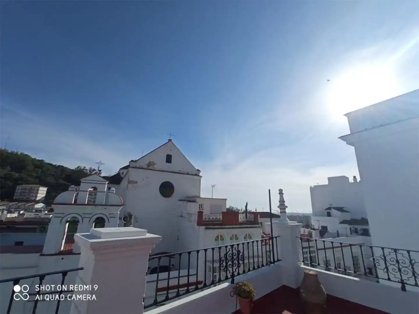 Vista exterior de Casa o xalet en venda en Alcalá de los Gazules amb Aire condicionat i Balcó