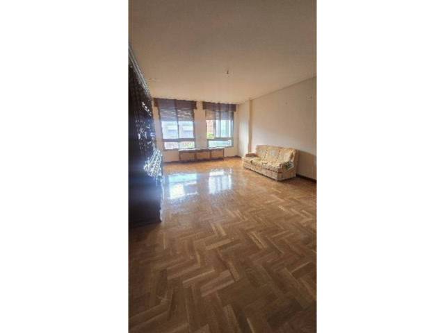 Piso en Venta en San Adrián