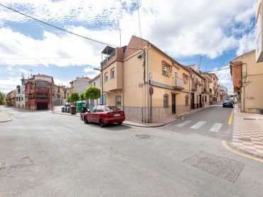 Casa in vendita a Poniente