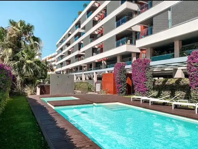 Schwimmbecken von Wohnungen zum Verkauf in Eivissa mit Klimaanlage, Heizung und Privatgarten