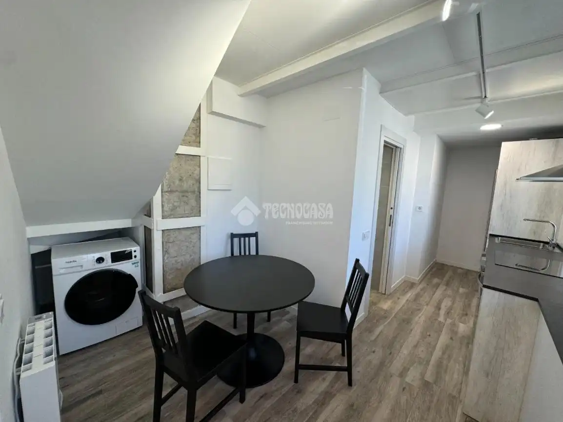 Schlafzimmer von Wohnung zur Miete in Madrid mit Klimaanlage, Heizung und Parkett