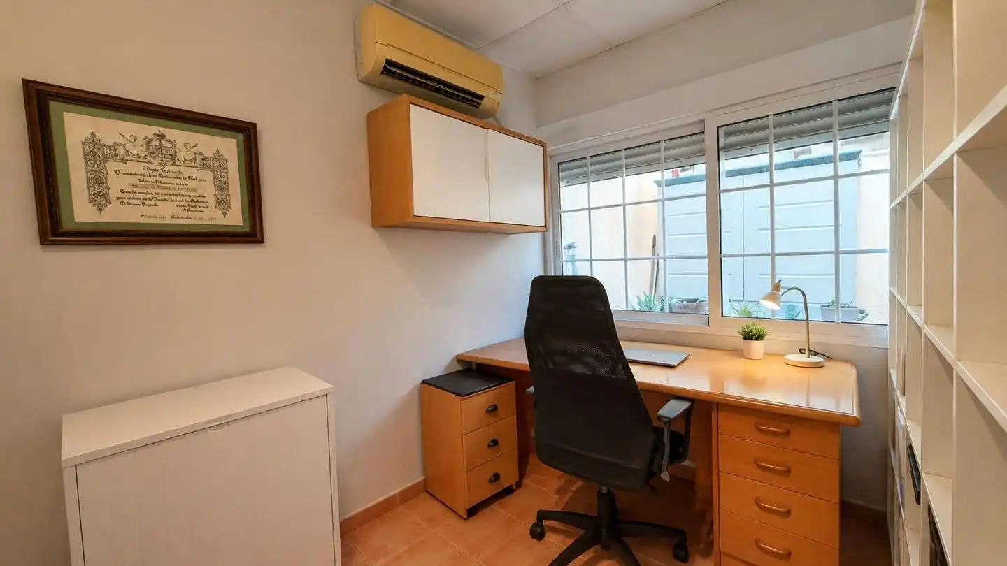 Ground floor for sale in Cartagena  with Air Conditioner, Heating and Private garden