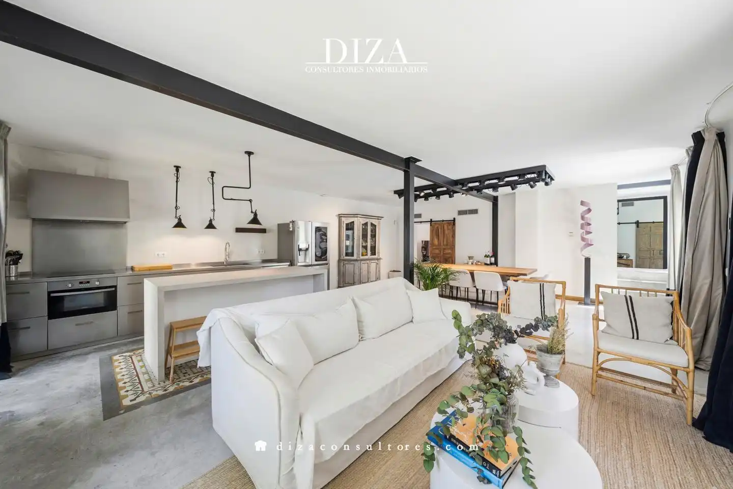 Sala d'estar de Casa o xalet de lloguer en Madrid amb Aire condicionat, Calefacció i Jardí privat