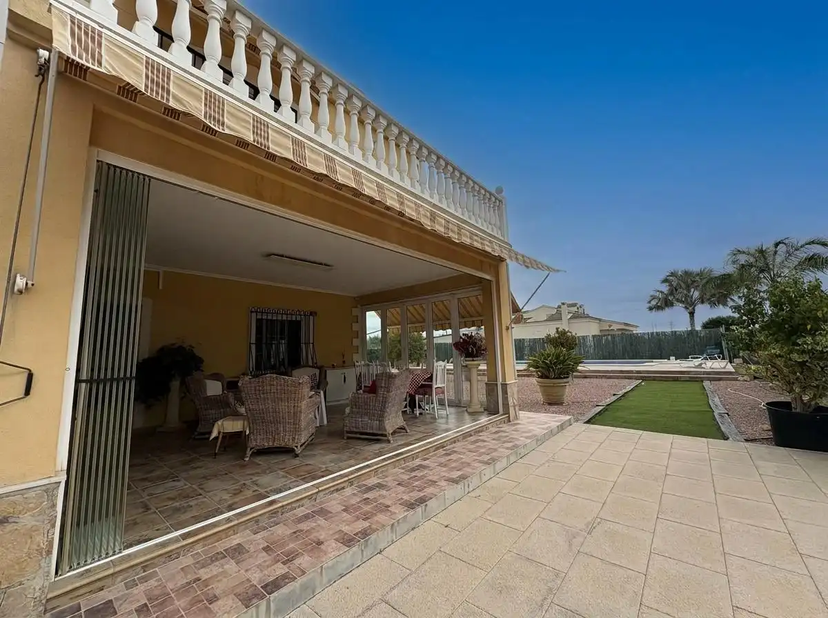 Terrace of Houses for sale in Elche / Elx  with Swimming Pool