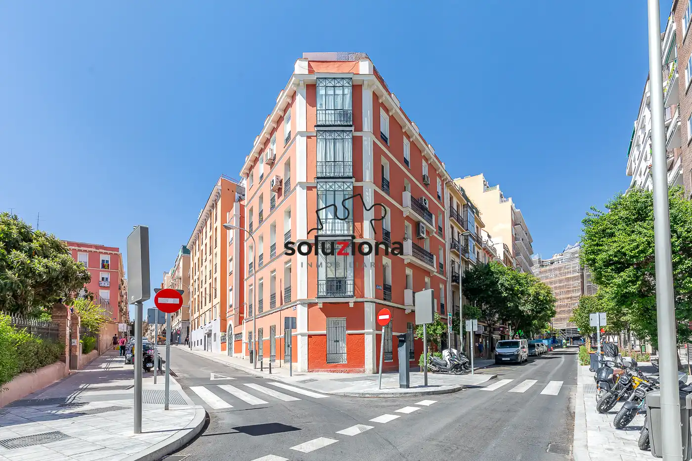 Vista exterior de Piso en venta en Barrio de Salamanca