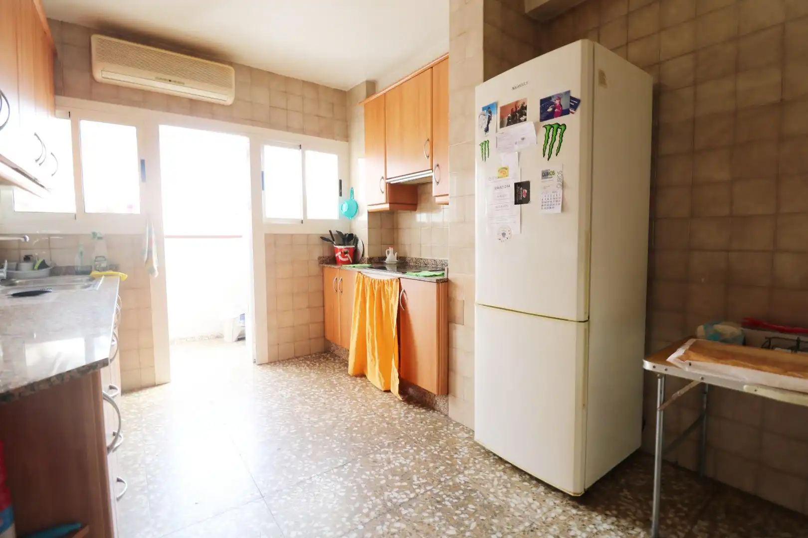 Küche von Wohnung zum Verkauf in Elche / Elx mit Klimaanlage, Möbliert und Balkon