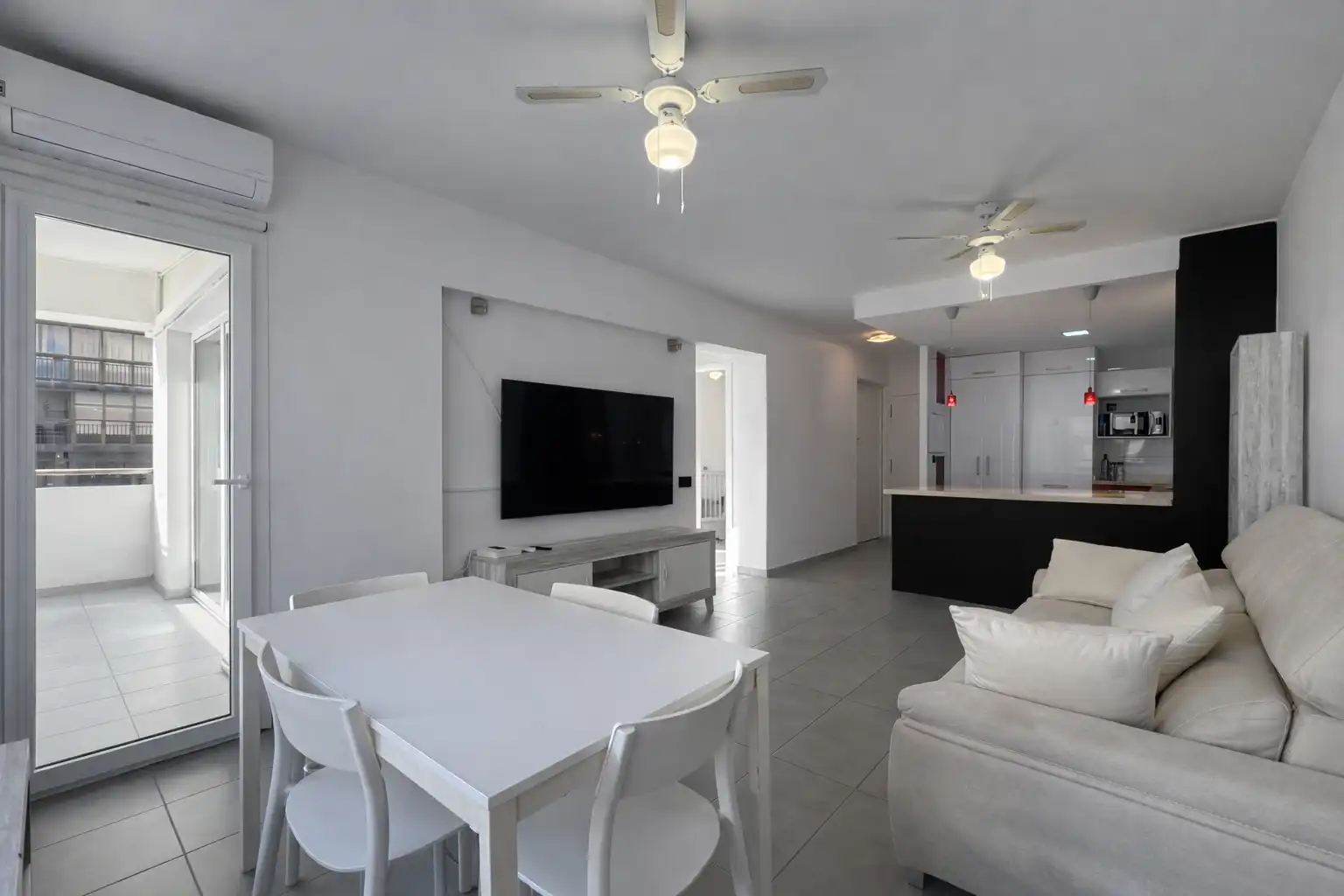 Sala de estar de Piso en venta en Calpe / Calp con Aire acondicionado y Amueblado
