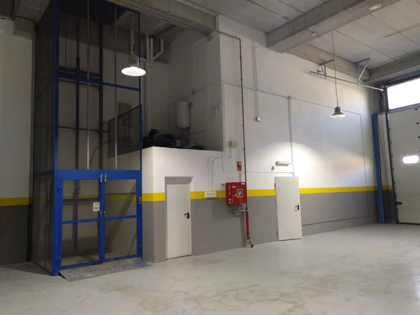 Fabrikhallen zur Miete in Carrer d'Eduard Maristany, 434, Port