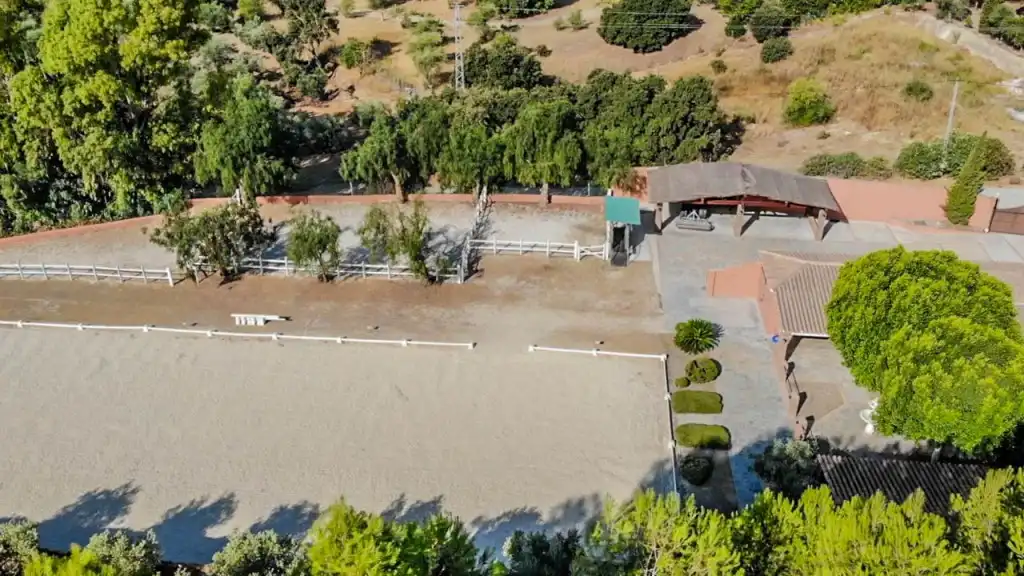 Casa rústica amb terrassa en venda a Coín, imagen 5