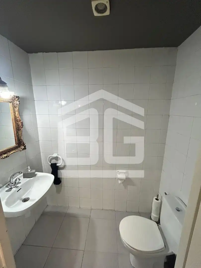 Bathroom of Commercial properties for rent in Granollers  with Air Conditioner and Heating