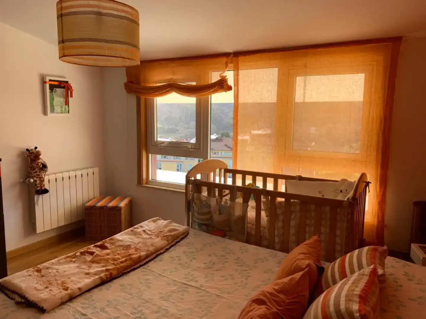 Schlafzimmer von Maisonette zum Verkauf in Mugardos mit Balkon