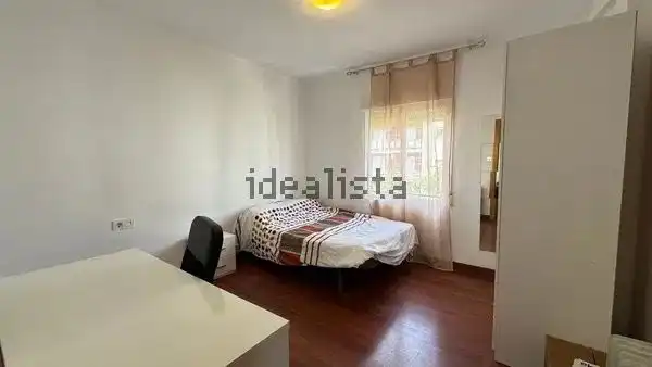 Bedroom of Flat for rent in Granada  with Air Conditioner, Furnished and Washing machine