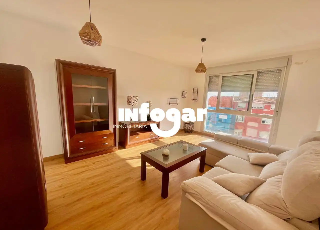 Living room of Flat for sale in A Guarda    with Heating, Parquet flooring and Storage room