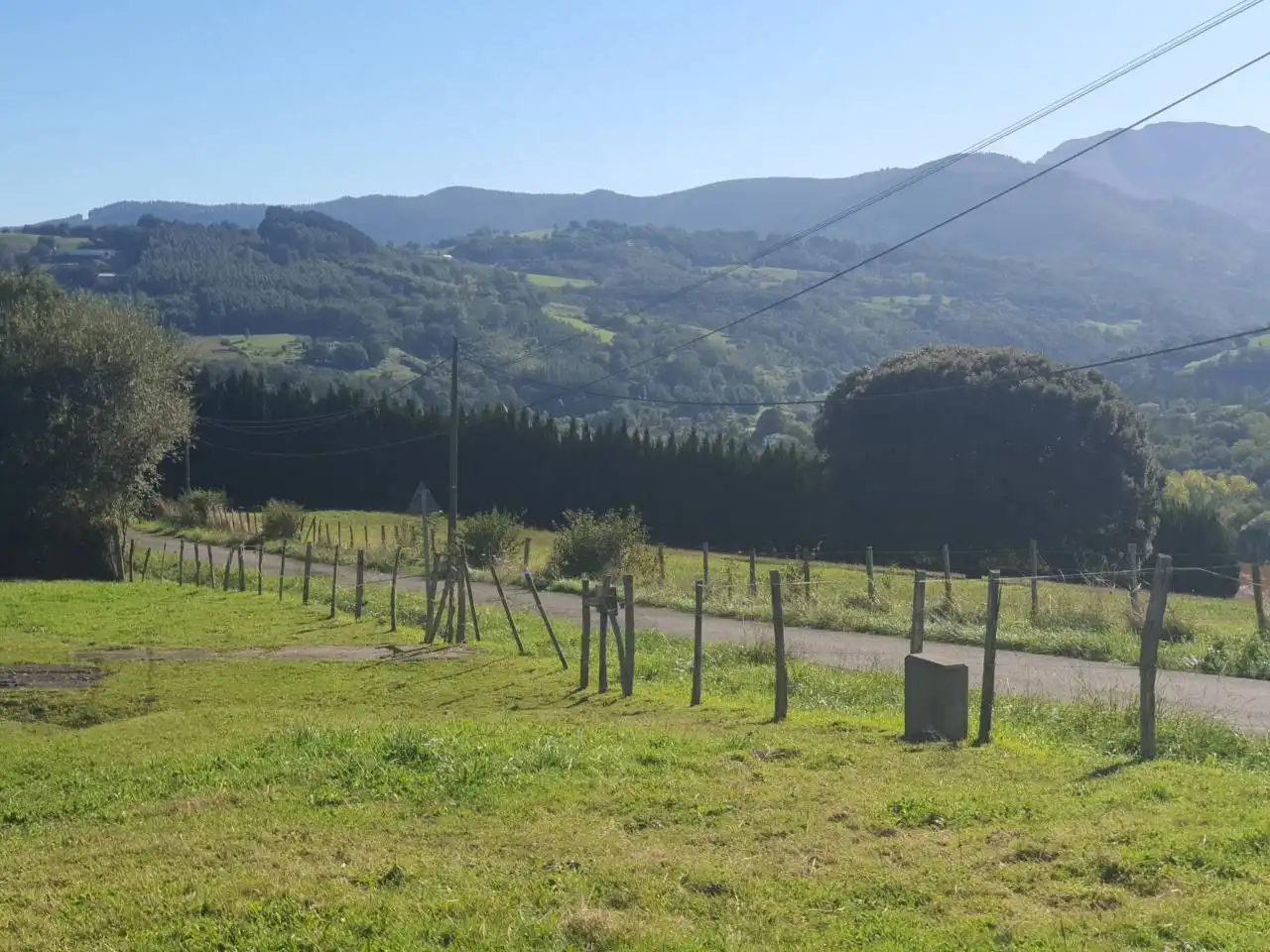 Vista exterior de Casa o xalet en venda en Karrantza Harana / Valle de Carranza amb Jardí privat