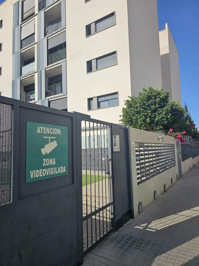 Flat for sale in Calle HOLANDA, Crevillent