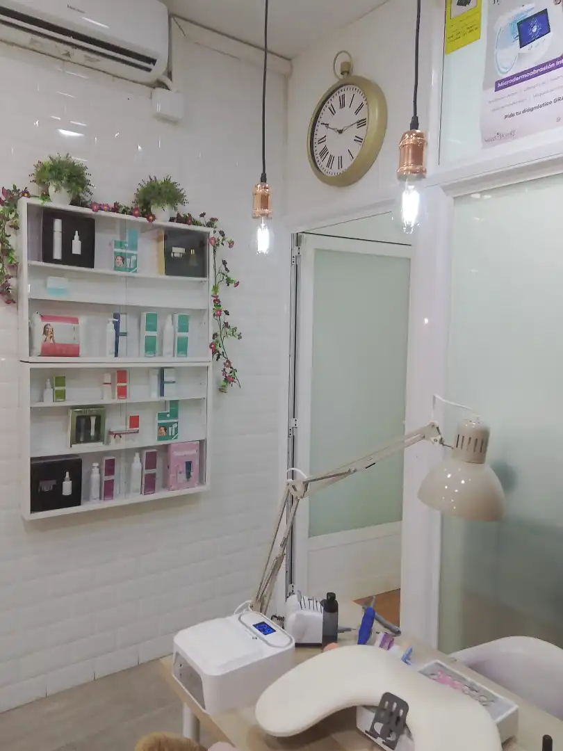 Business premises for transfer in Carrer de Mallorca, imagen 8