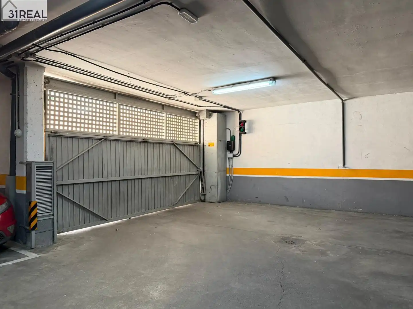 Parking de Piso en venta en Madrid con Aire acondicionado, Calefacción y Amueblado