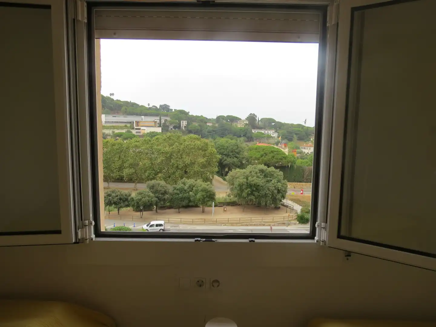 Schlafzimmer von Wohnung zur Miete in Sant Andreu de Llavaneres mit Klimaanlage, Heizung und Parkett