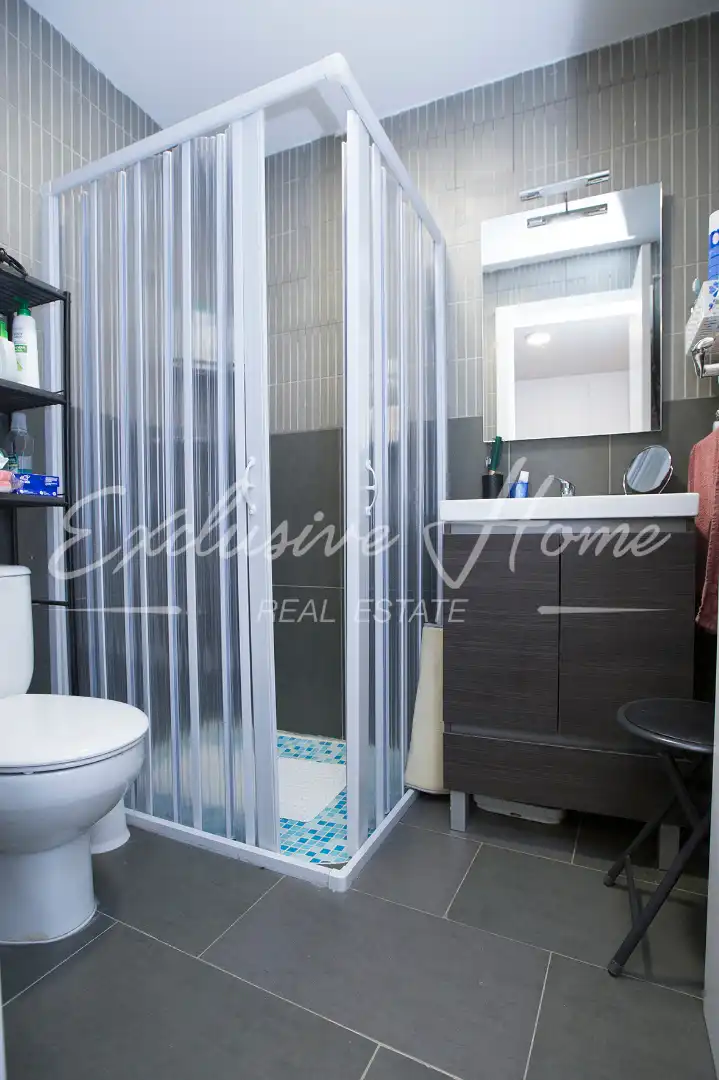 Piso con terraza en venta en Carrer de Sant Joaquim, imagen 15