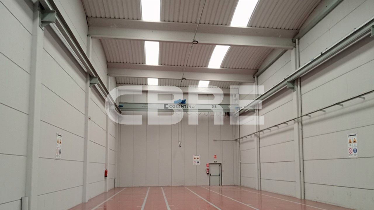 Nau industrial en venda en Salt amb Calefacció i Alarma