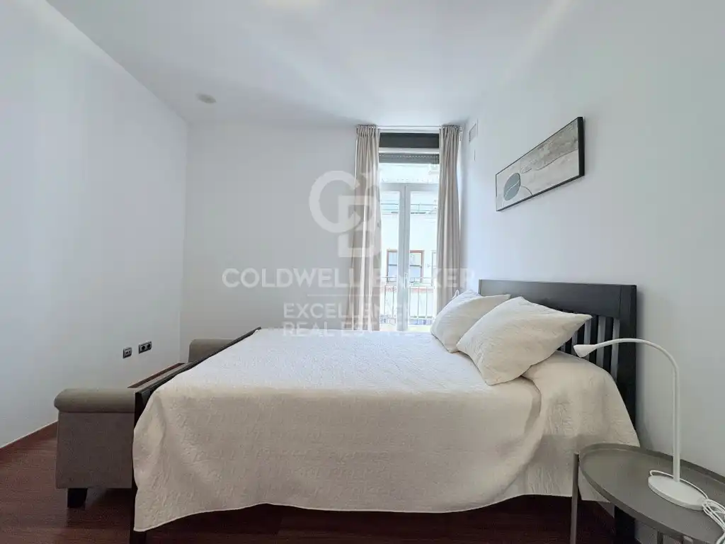 Habitación de Piso de alquiler en Valencia con Aire acondicionado, Amueblado y Horno